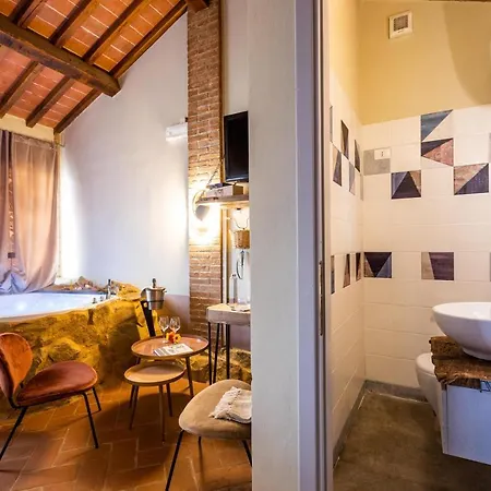 Hotel Esperienze Ripadoro Chianni